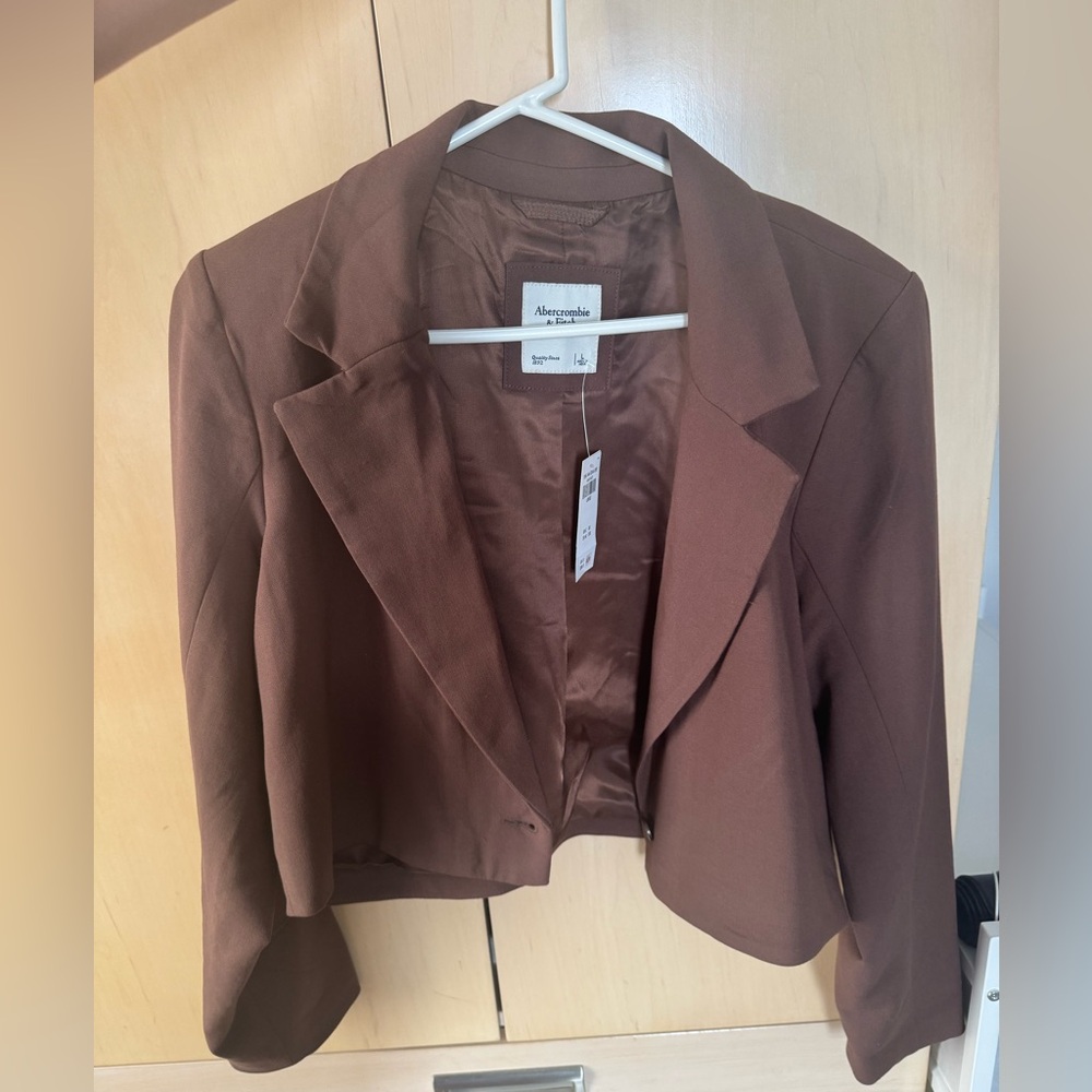 Abercrombie & Fitch Brown Cropped Blazer